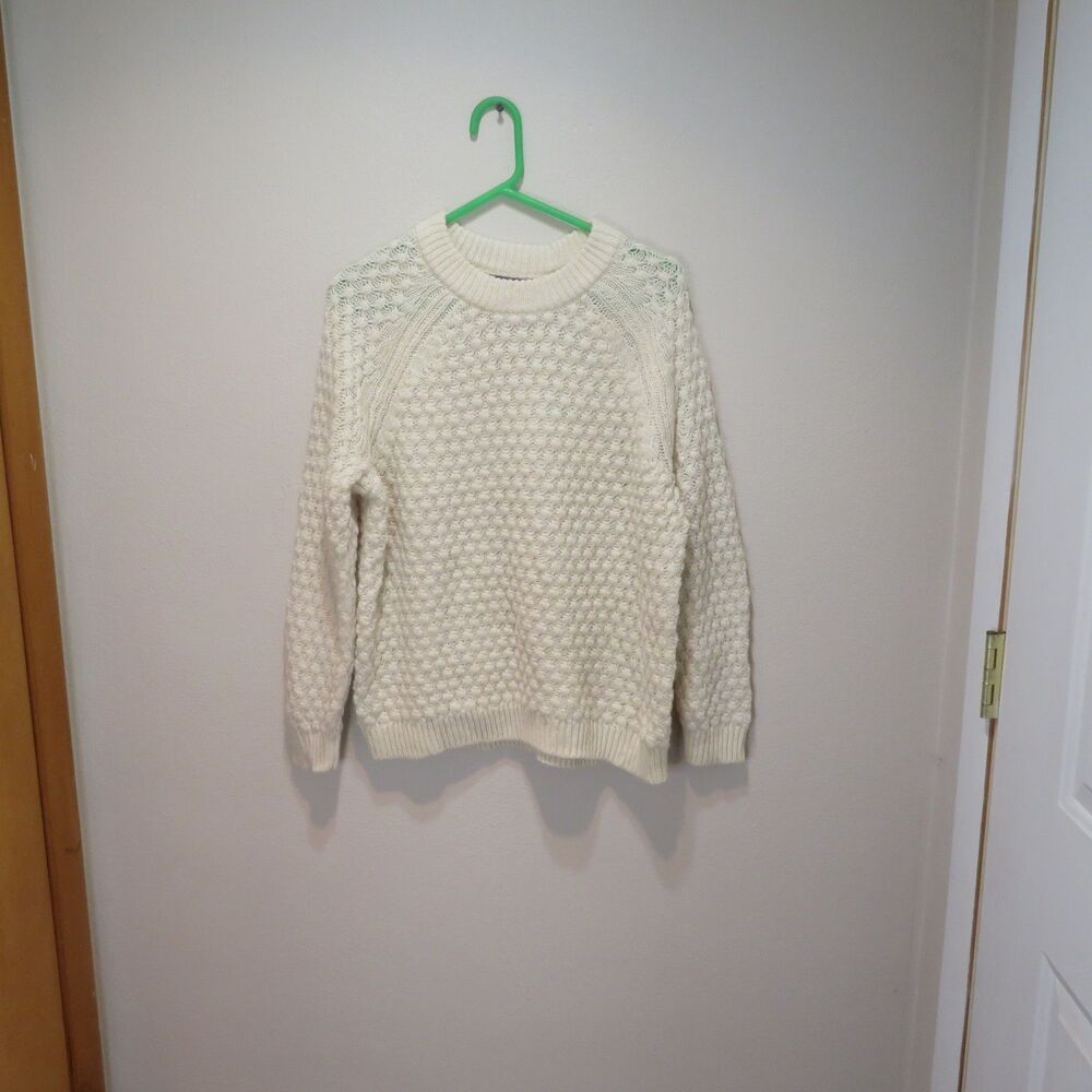 H&M Bubble Knit Textured Crewneck Off White Sweater